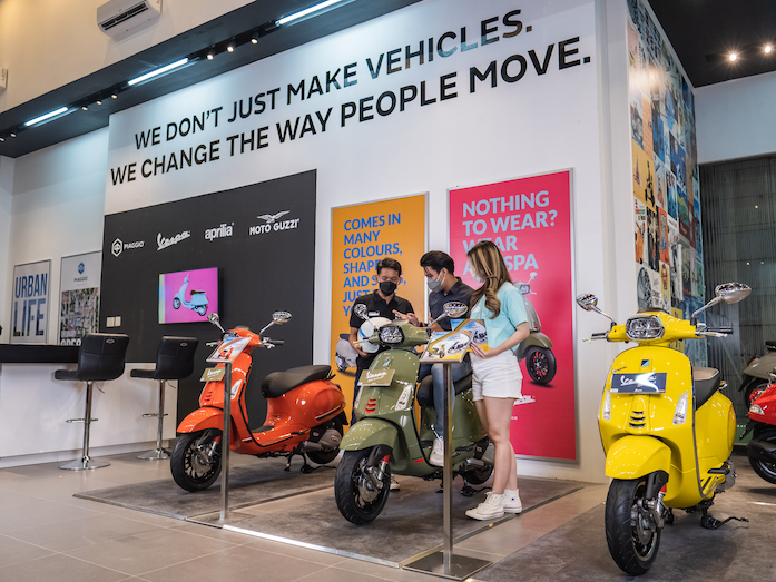 PT Piaggio Perkuat Jaringan Dealer Premium Motoplex 4 Brand di Jakarta