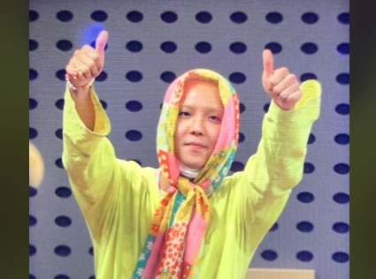 Viral Mino WINNER Pakai Hijab Buatan Indonesia, Netizen: Cowok Kue