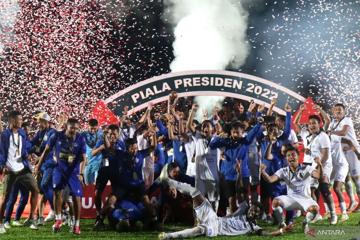 Tahan Imbang Borneo FC, Arema Juara Piala Presiden untuk yang Ketiga Kali