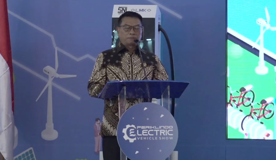 Pameran Kendaraan Listrik Pertama di Indonesia ‘PEVS 2022’ Resmi Dibuka