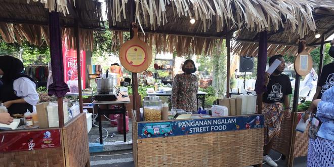 Asyik! Festival Tong Tong Night Market Hadir Kembali di Kota Malang