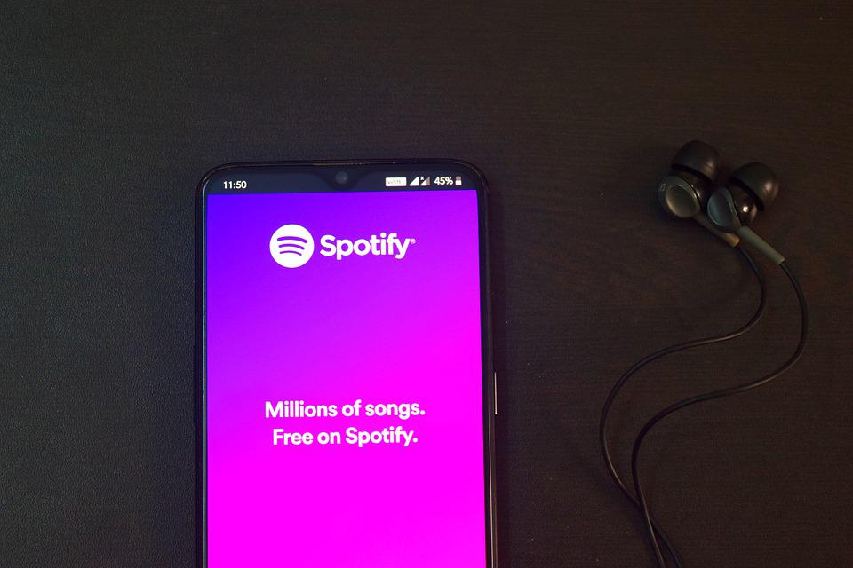 Spotify Hadirkan Cover Spesial Lagu ENHYPEN hingga STAYC