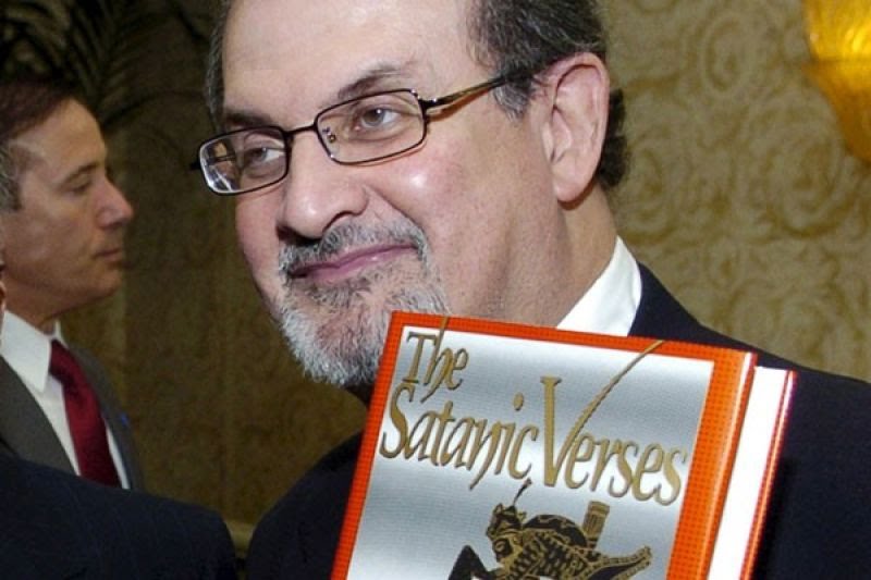 Kondisi Salman Rushdie Membaik, Penikam Didakwa Percobaan Pembunuhan