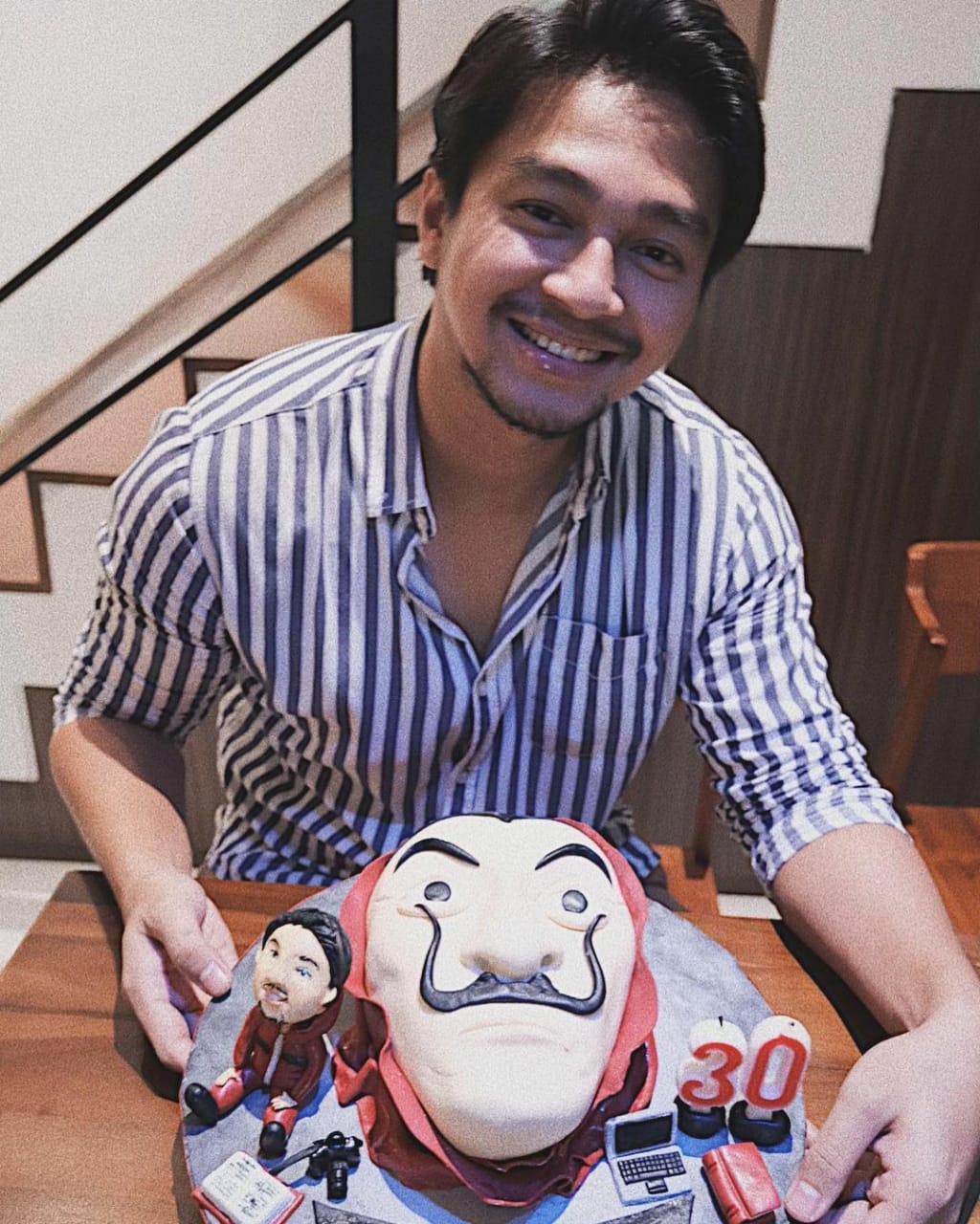 1660727221-Deva-(IG-devamahenra).jpeg