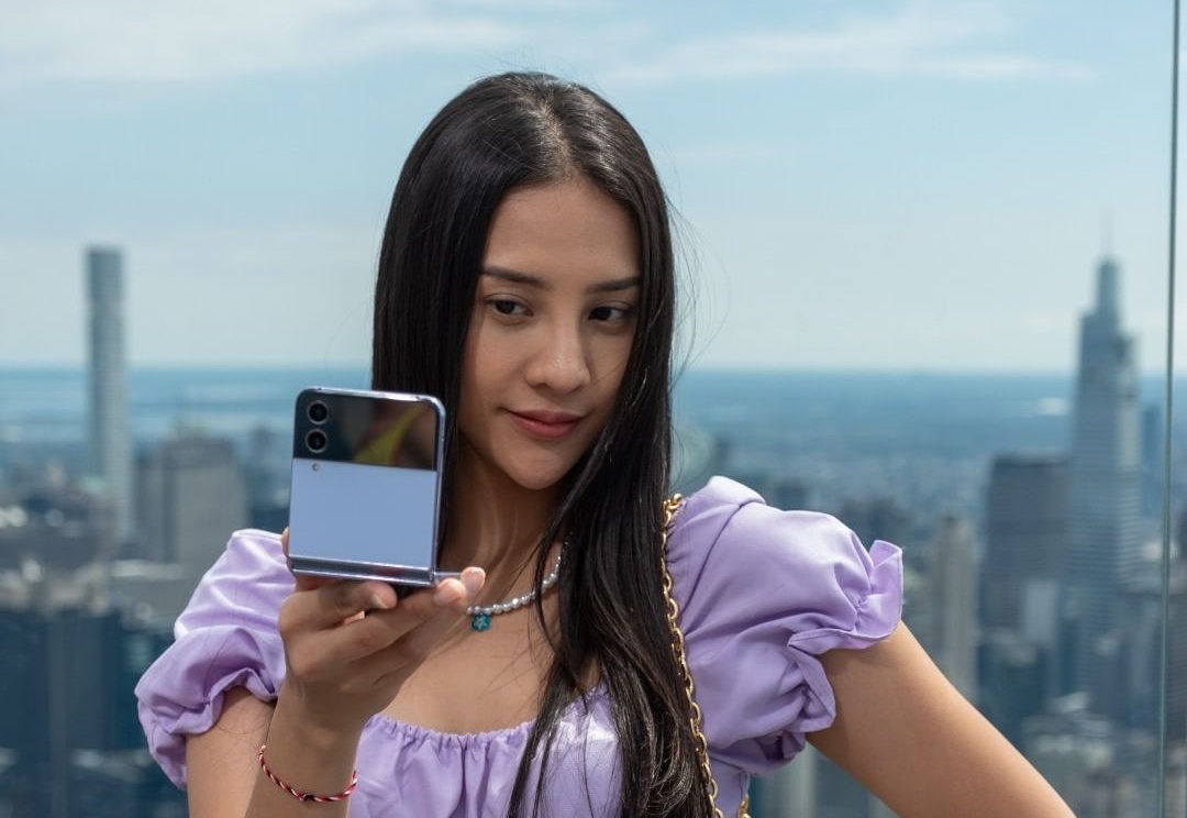 Bawa Inovasi Baru, Galaxy Z Flip4 5G Cocok Jadi Ponsel Lipat Anak Muda
