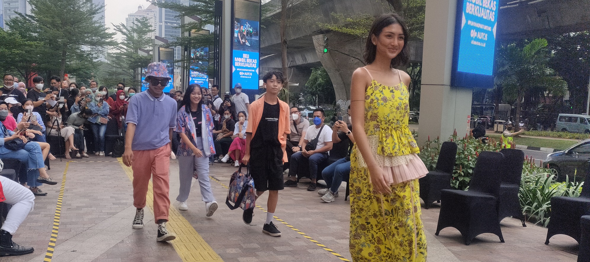 Momo Moriska Bangga Produk Lokal Mejeng di Urbanasia Citayam Fashion Week