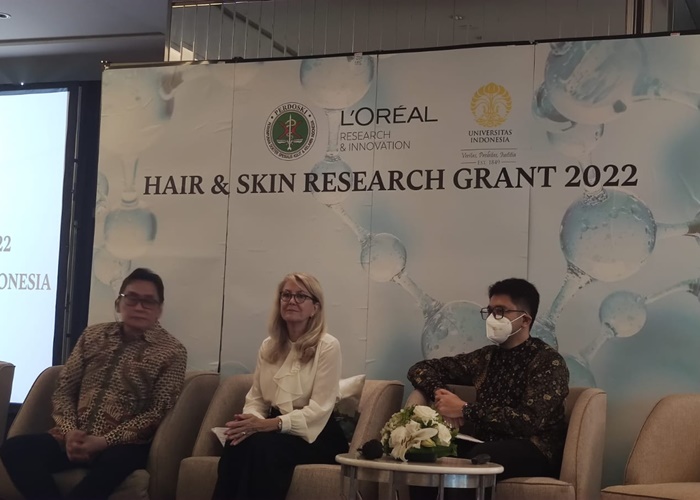 Program 'Hair and Skin Research Grant 2022' Ajak Dermatolog Berinovasi