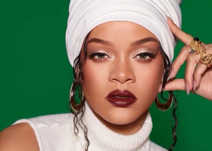 Lirik 'Lift Me Up' Rihanna, Lagu untuk Mendiang Chadwick Boseman 