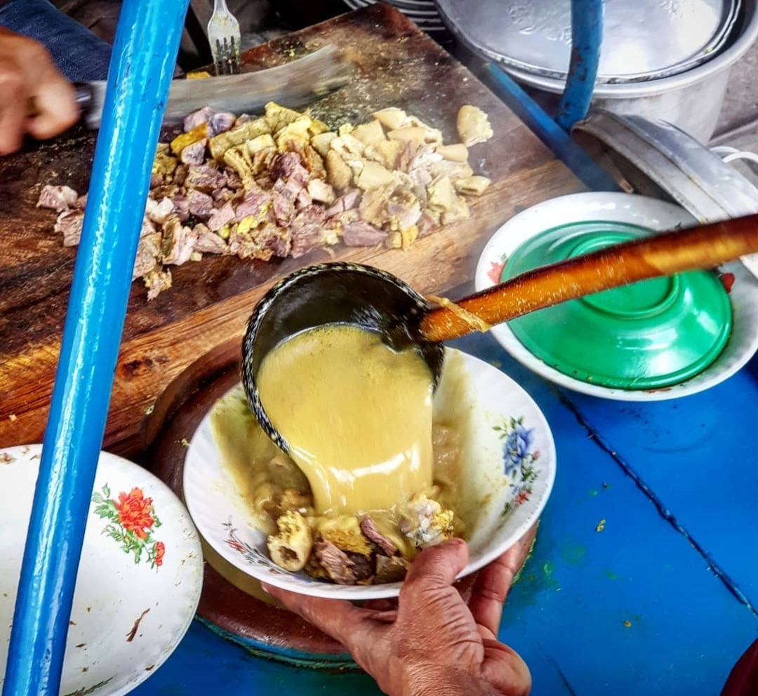 5 Kuliner Wajib di Cirebon, Empal Gentong hingga Nasi Jamblang