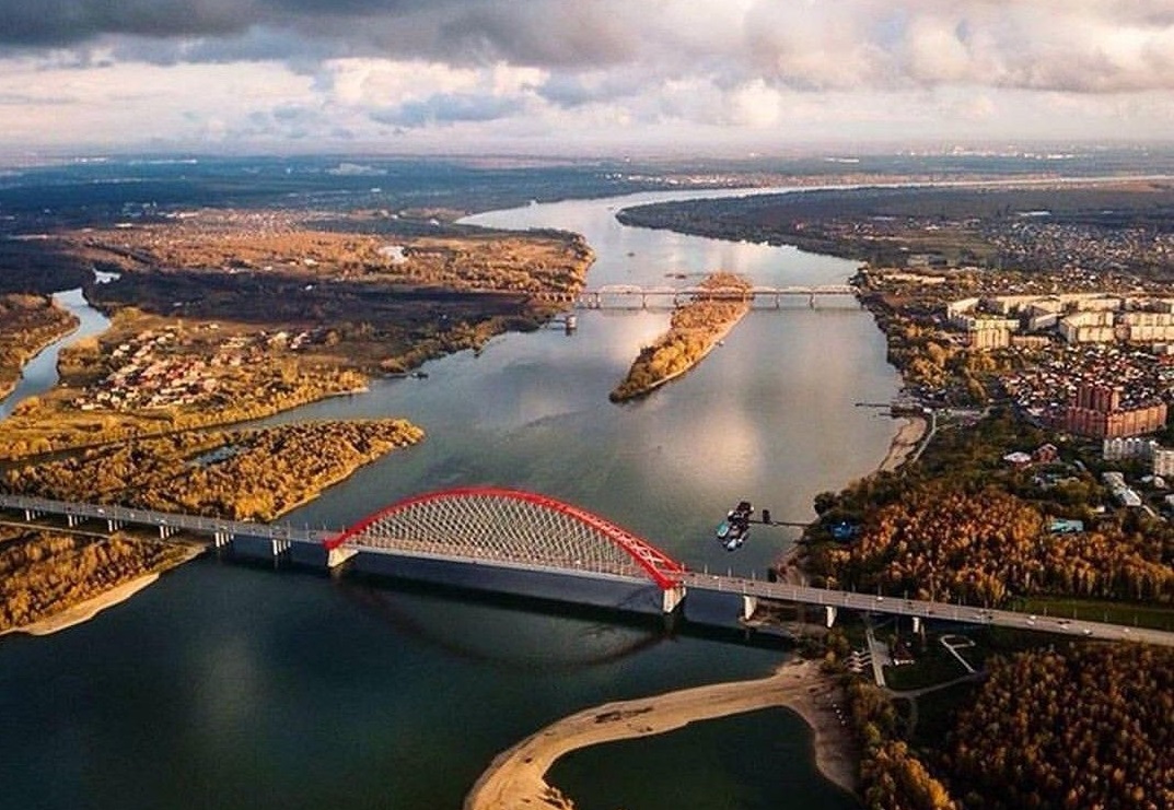 1666076329-Ob-River.jpg