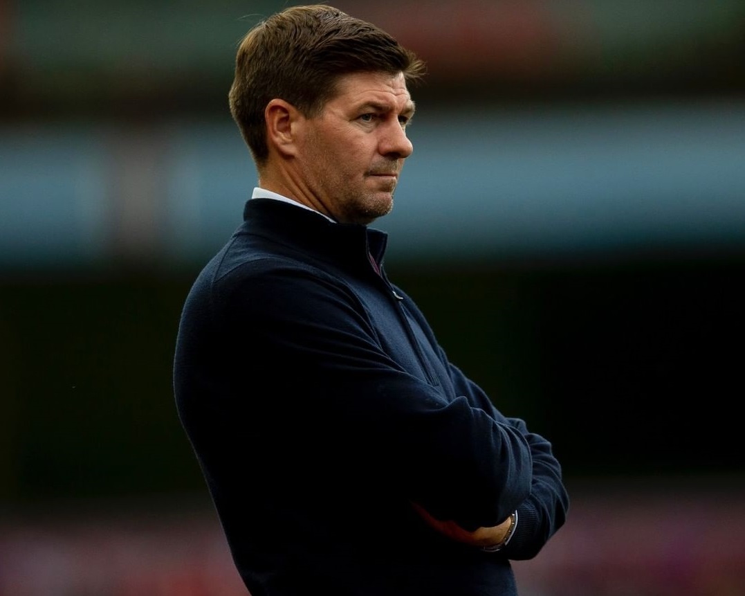 Steven Gerrard Dipecat sebagai Manager Aston Villa