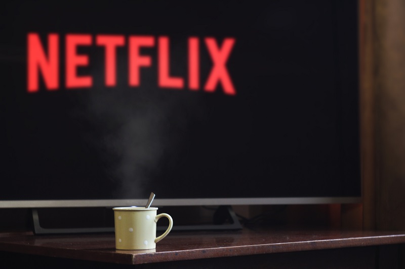 Mulai 2023, Berbagi Password Netflix Kena Biaya Tambahan