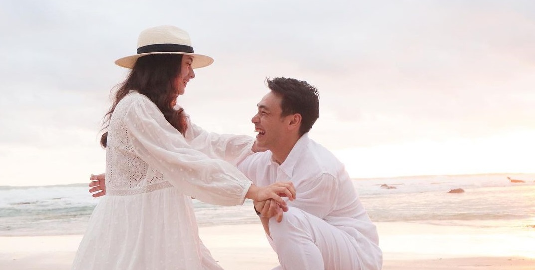 1666599652-Momen-Chelsea-Islan-Dilamar-Rob-Clinton.jpg