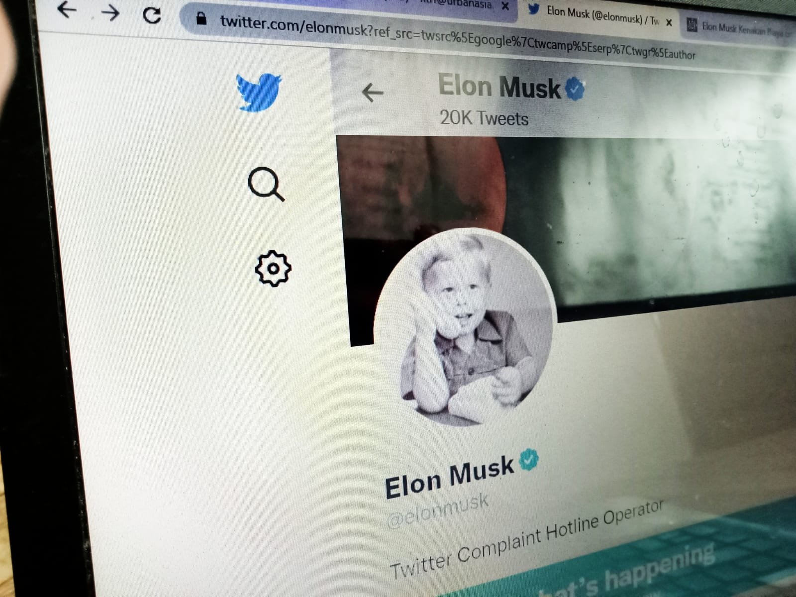 Elon Musk Siapkan 3 Warna Centang di Twitter
