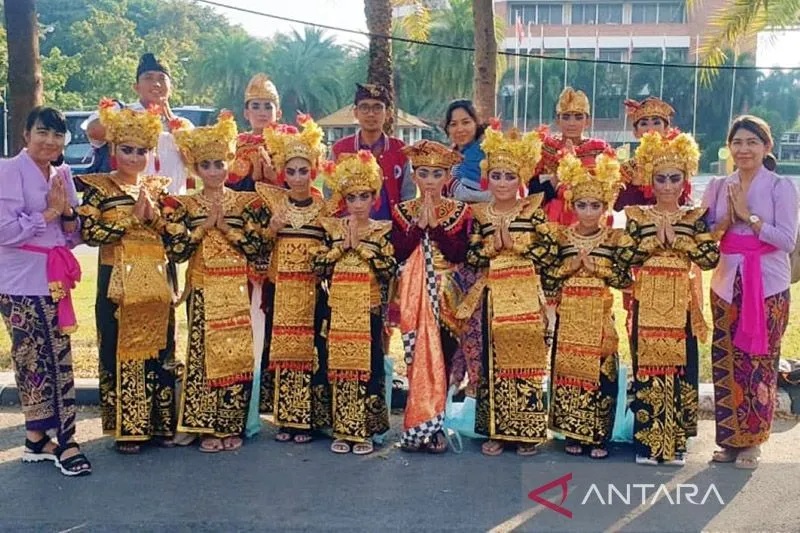 Sanggar Seni Santhi Budaya Singaraja Bali Wakili Indonesia ke Thailand
