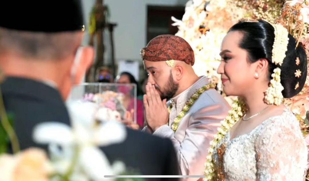 Selamat! Rachel Amanda Resmi Menikah dengan Nara Indrapradna