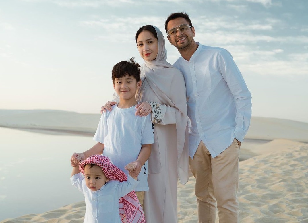 Rayyanza Cipung Rayakan Ulang Tahun Pertama, Cosplay Jadi Pangeran Arab