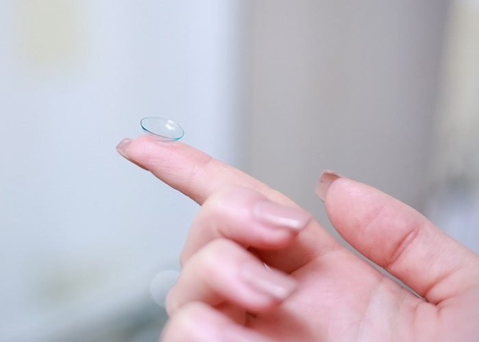 Softlens Berbahan MPC, Solusi Mata Kering dan Sensitif
