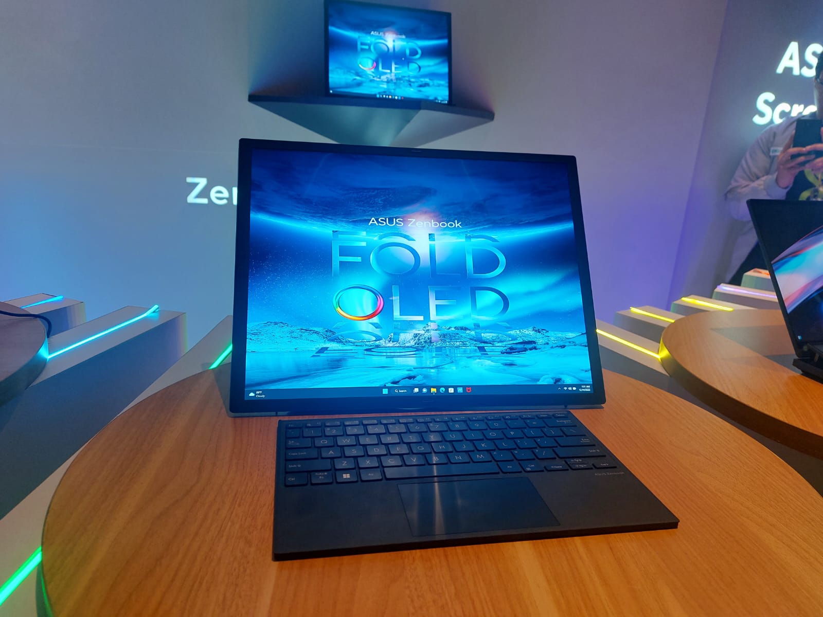 1671011345-ASUS-ZENBOOK.jpeg