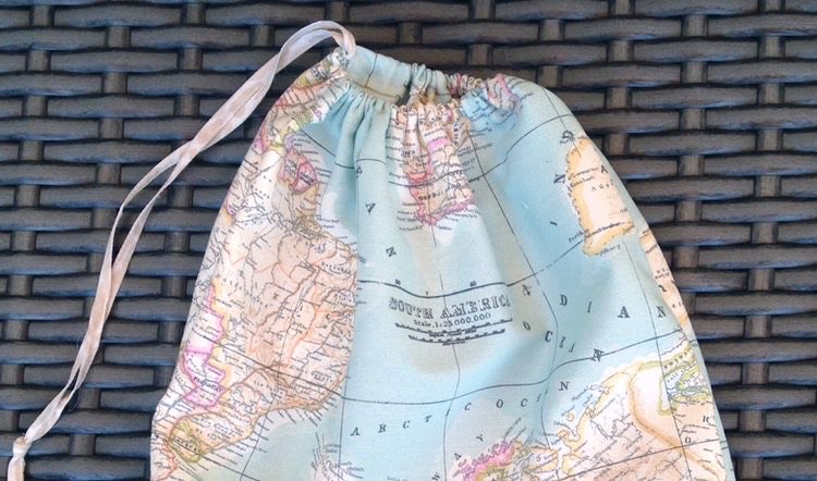 DIY Tas Serut dari Kain Bekas