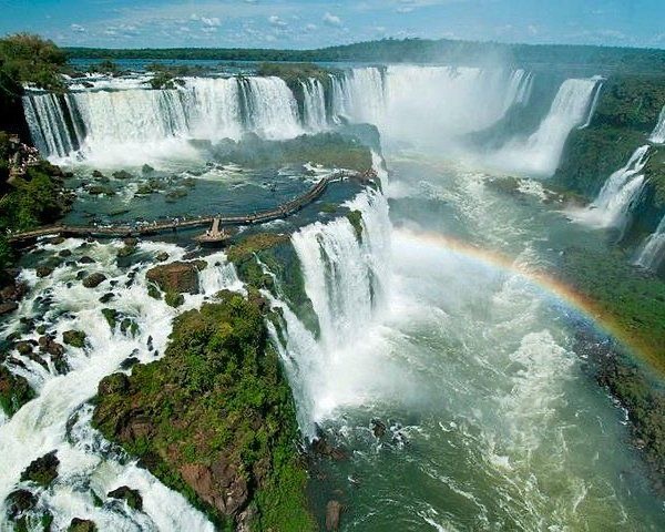 1671533408-Iguazu-Falls.JPG