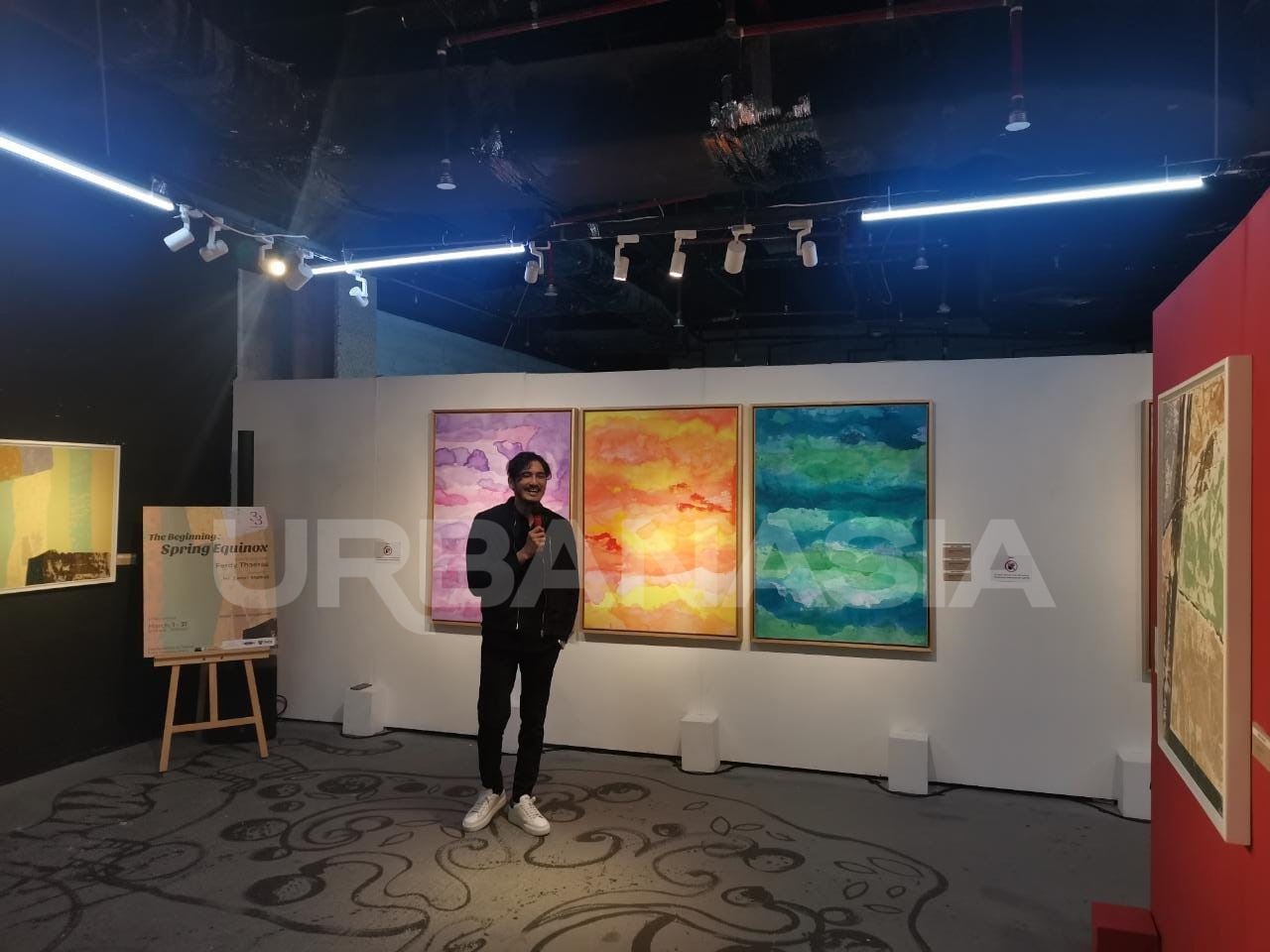Karya Abstrak ‘Spring Equinox’ Ferdy Thaeras Mejeng di Pop Up Gallery Talenta