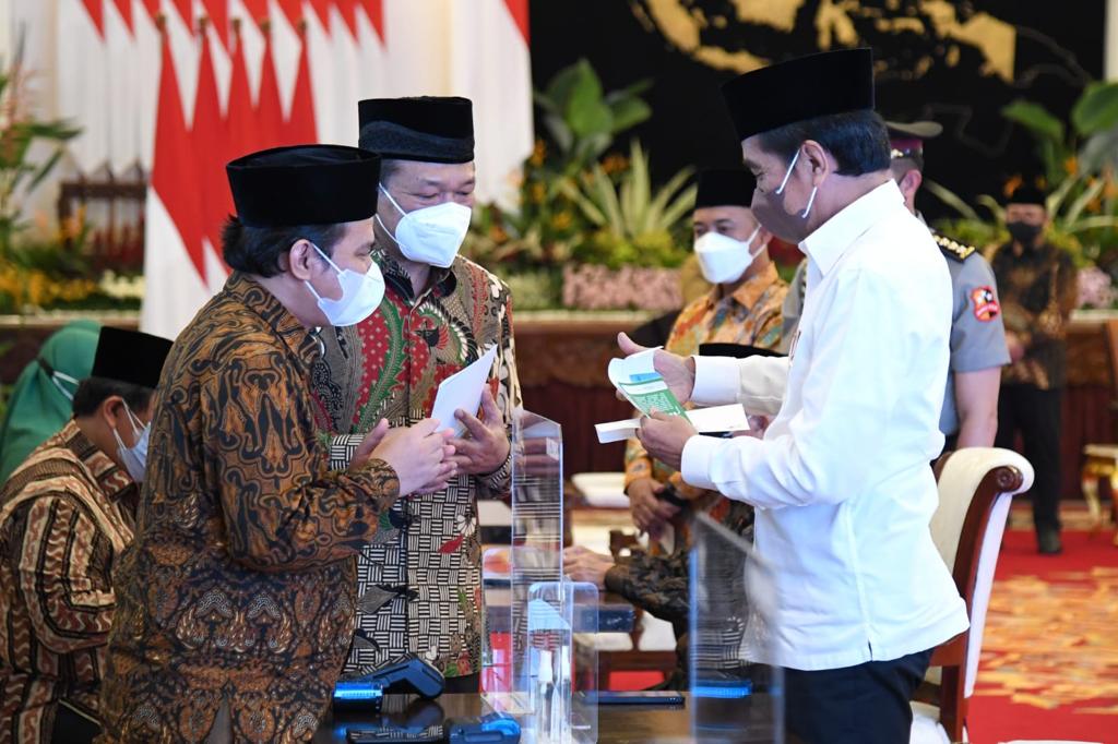 Presiden, Wapres, dan Jajaran Kabinet Indonesia Maju Bayar Zakat via Baznas