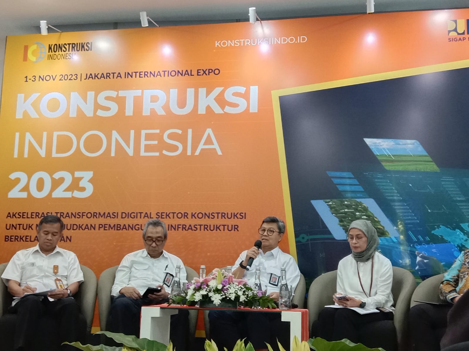 Konstruksi Indonesia 2023: Wujudkan Pembangunan Infrastruktur Berkelanjutan di Indonesia Melalui Transformasi Digital dan Teknologi Konstruksi