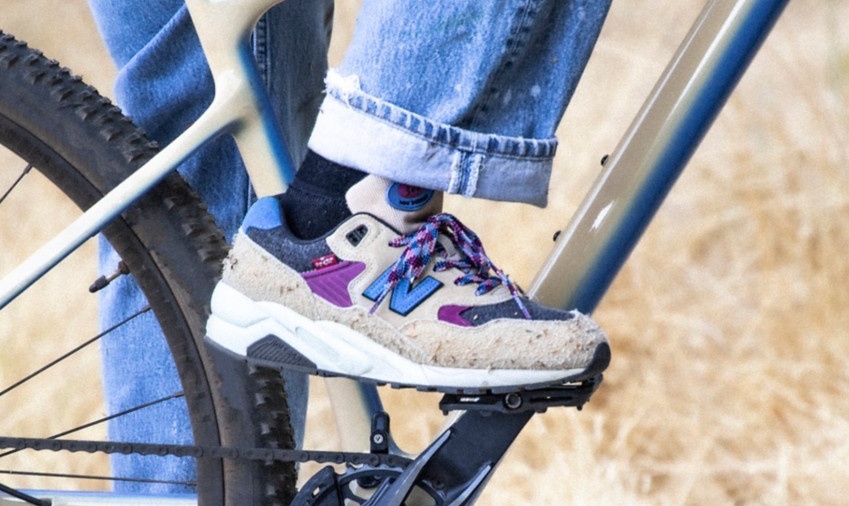 Levi’s dan NB Kolab, Hadirkan Footwear untuk Hormati Tren ‘Mountain Biking’