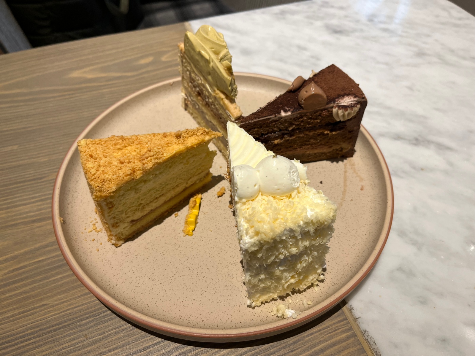 Mencicip Kue Sifon, dari Keju Jadul hingga Perpaduan Espreso-Coklat