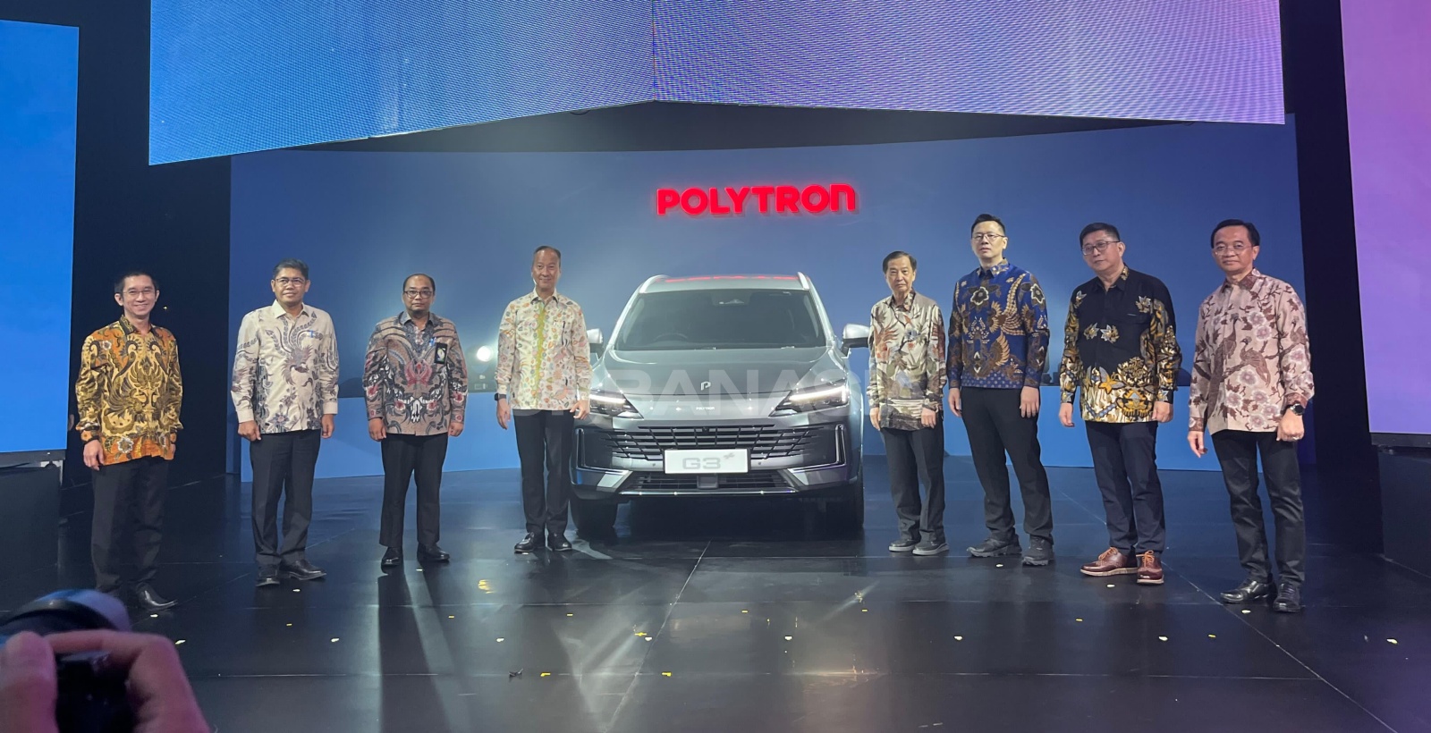 1746587459-Mobil-Polytron-Urbanasia.jpeg