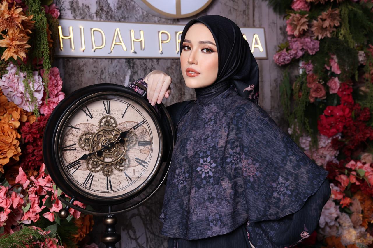 Hidah Pratama Fashion Representasikan Keanggunan Perempuan Indonesia