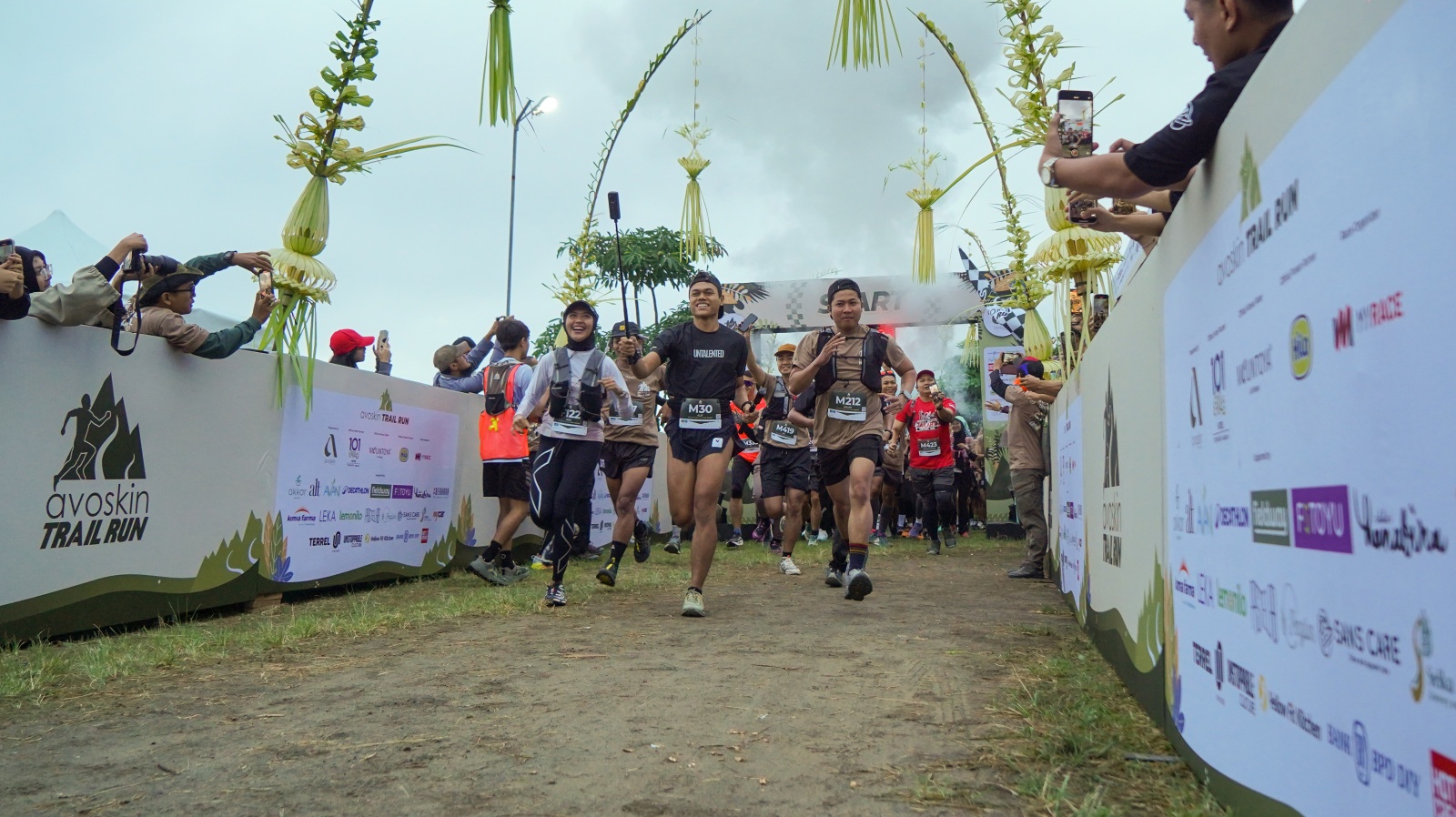 500 Pelari dan Pecinta Alam Ramaikan Avoskin Trail Run 2025 di Teras Merapi