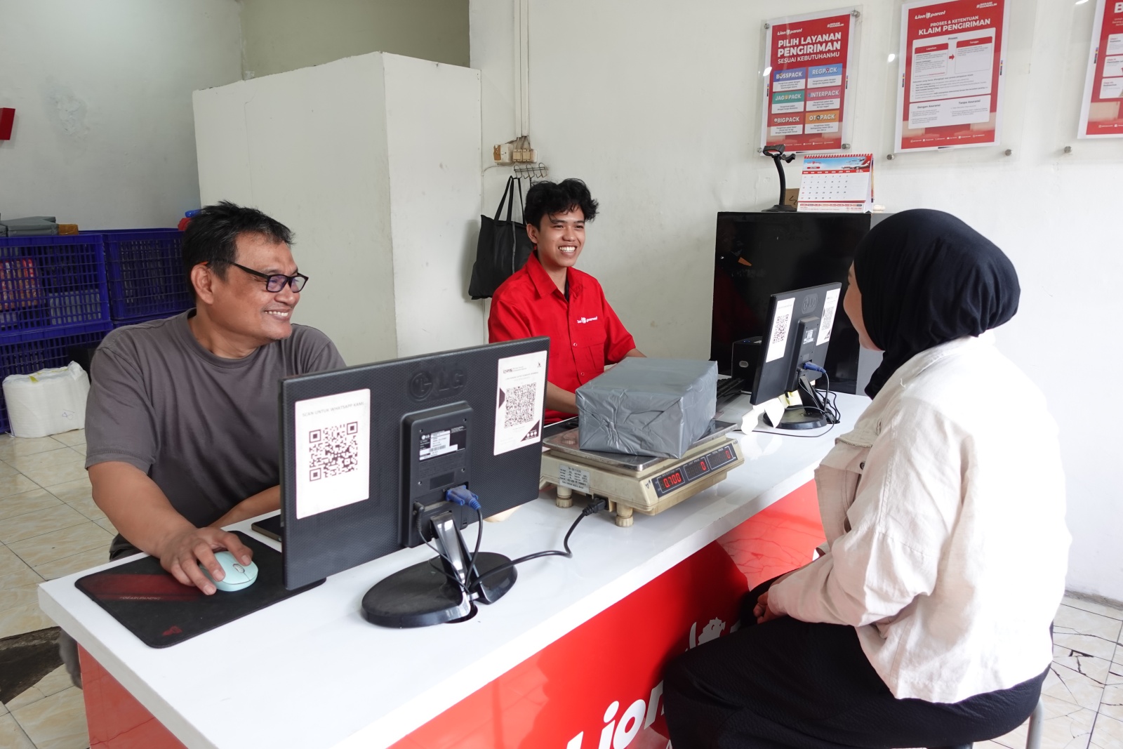 Rahasia Sukses 2 Warga Bandung yang Kini Jadi Juragan Logistik