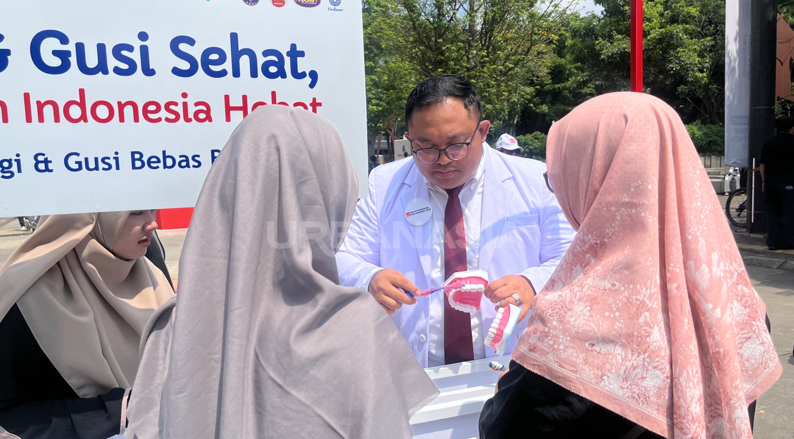 Edukasi dan Perawatan Gigi Gratis Meriahkan Bulan Kesehatan Gigi Nasional 2025