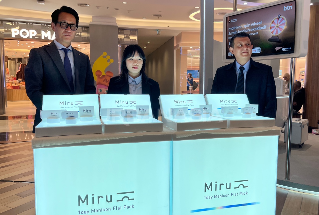 Lensa Kontak Stylish ‘Miru’ Meluncur di JFW 2026