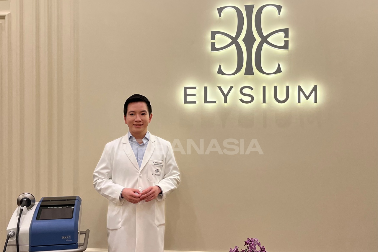 1765424064-Dokter-Dimas-Elysium-Clinic.jpg