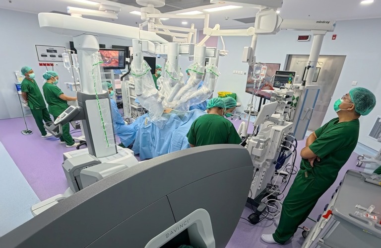 Operasi Kanker Prostat dengan Robot Kini Sudah Tersedia di Indonesia