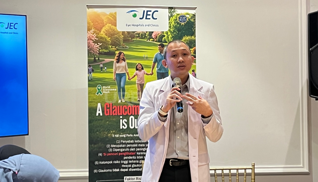1773159776-Dokter-Mata-Subspesialis-Glaukoma-Dr.-Zeiras-Eka-Djamal.jpg